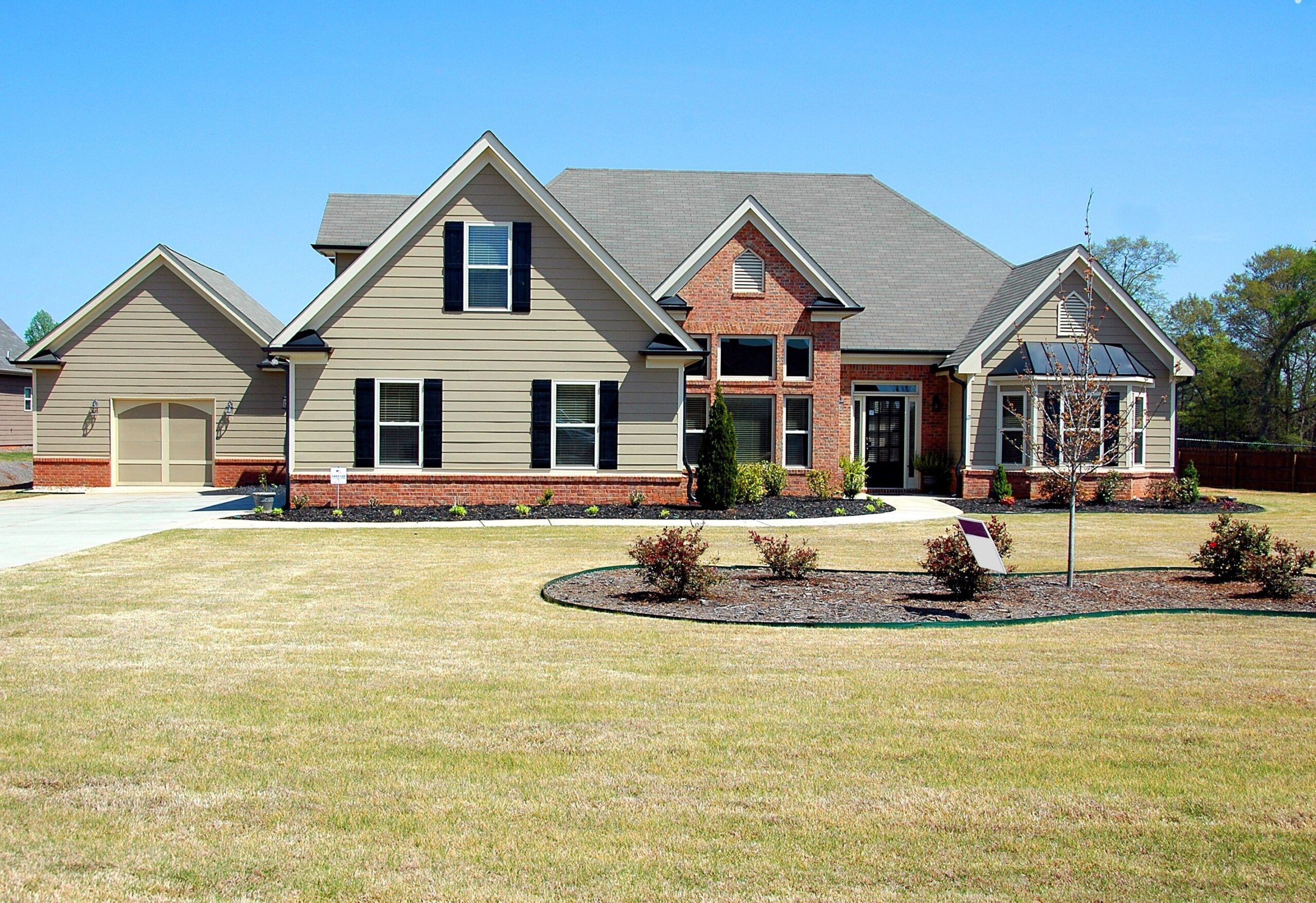 Homes for sale in Lovington with welcoming neighborhood curb appeal