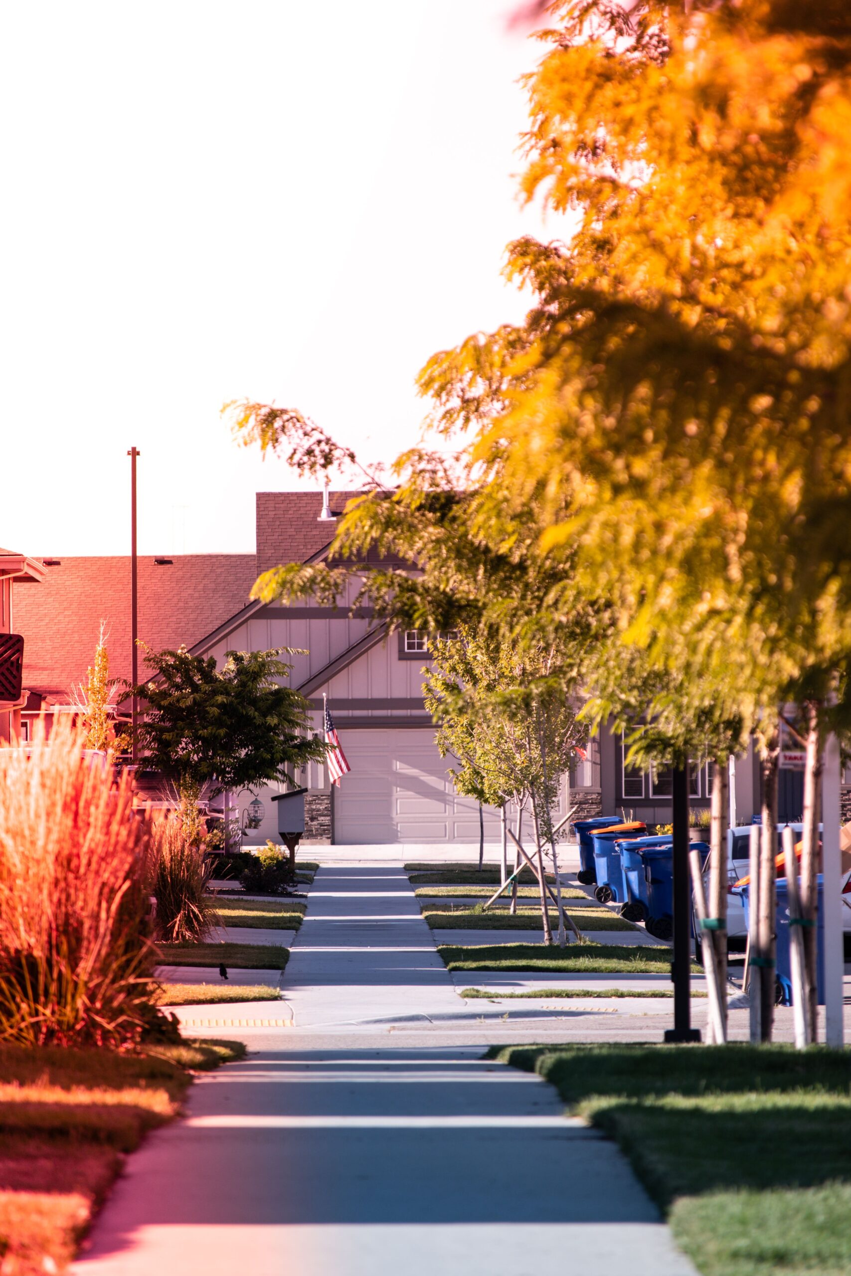 Lifestyle near homes for sale in Clovis with friendly neighborhood setting